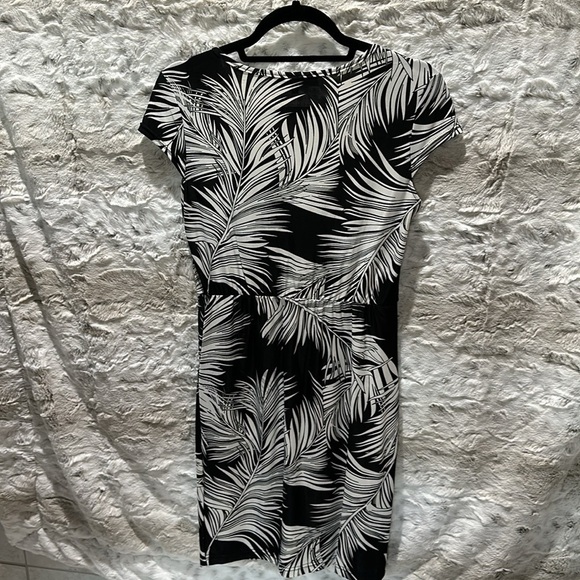 Mlle Gabrielle Dress - Size Small - Picture 4 of 5